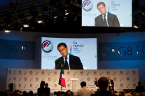 Nicolas Sarkozy fait l’économie du net